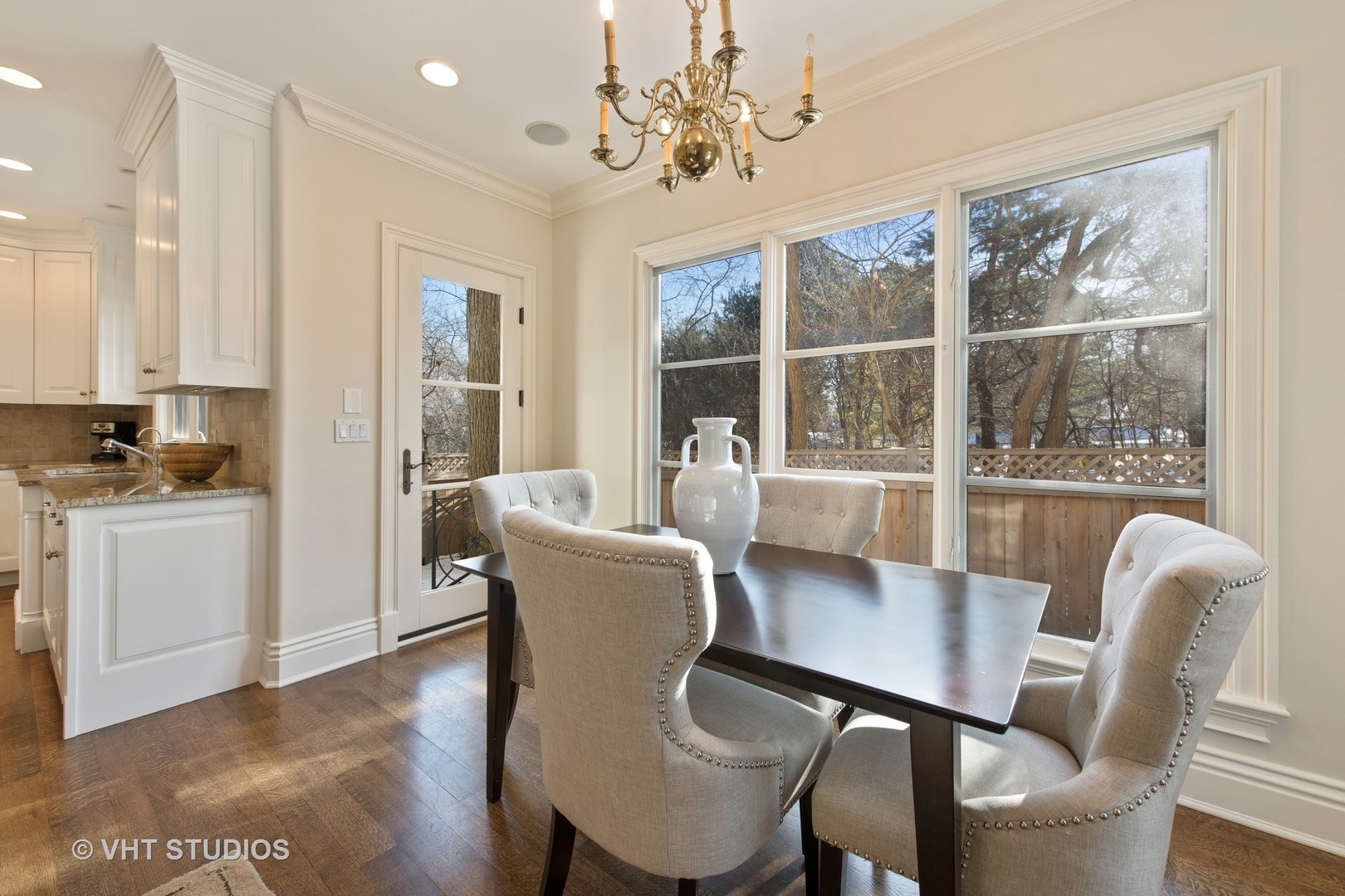 96 Church Road Winnetka, IL 60093 - Photo 7 of 34