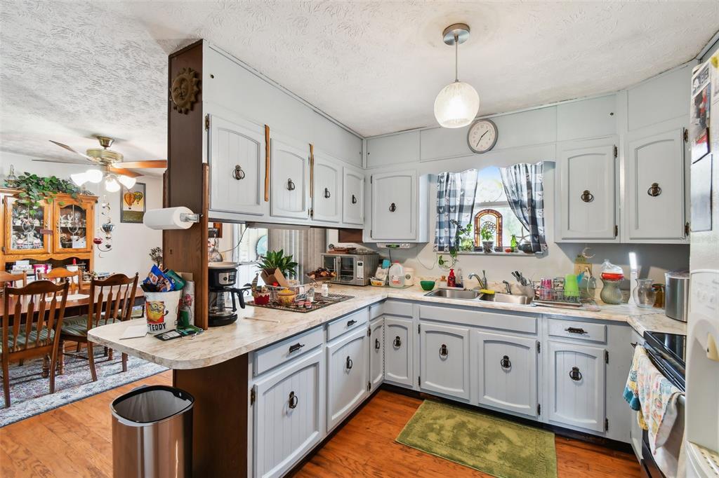 8609 Walden Road Jacksonville, FL 32244 - Photo 9 of 47 Gallery Image 9