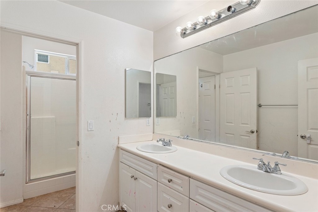 23045 Catt Road Wildomar, CA 92595 - Photo 12 of 22 Gallery Image 12
