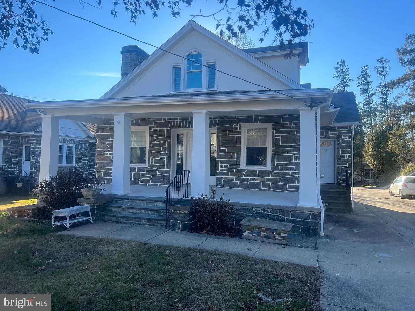 928 East Haverford Rd  