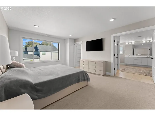 $749,000 | 6605 Northeast 107th Street, Vancouver, WA 98686