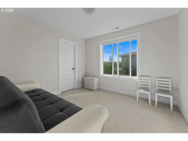 $749,000 | 6605 Northeast 107th Street, Vancouver, WA 98686