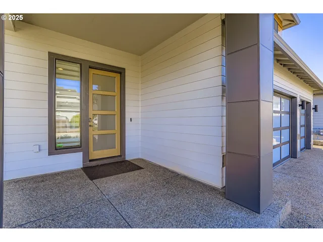 $749,000 | 6605 Northeast 107th Street, Vancouver, WA 98686