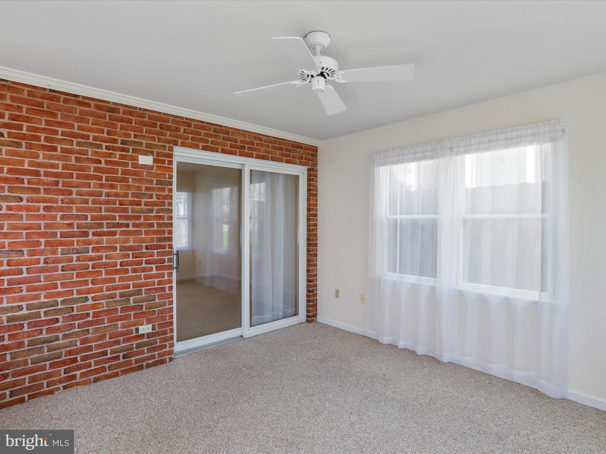 18016 Putter Drive Hagerstown, MD 21740 - Photo 17 of 26 a view of an empty room with a window