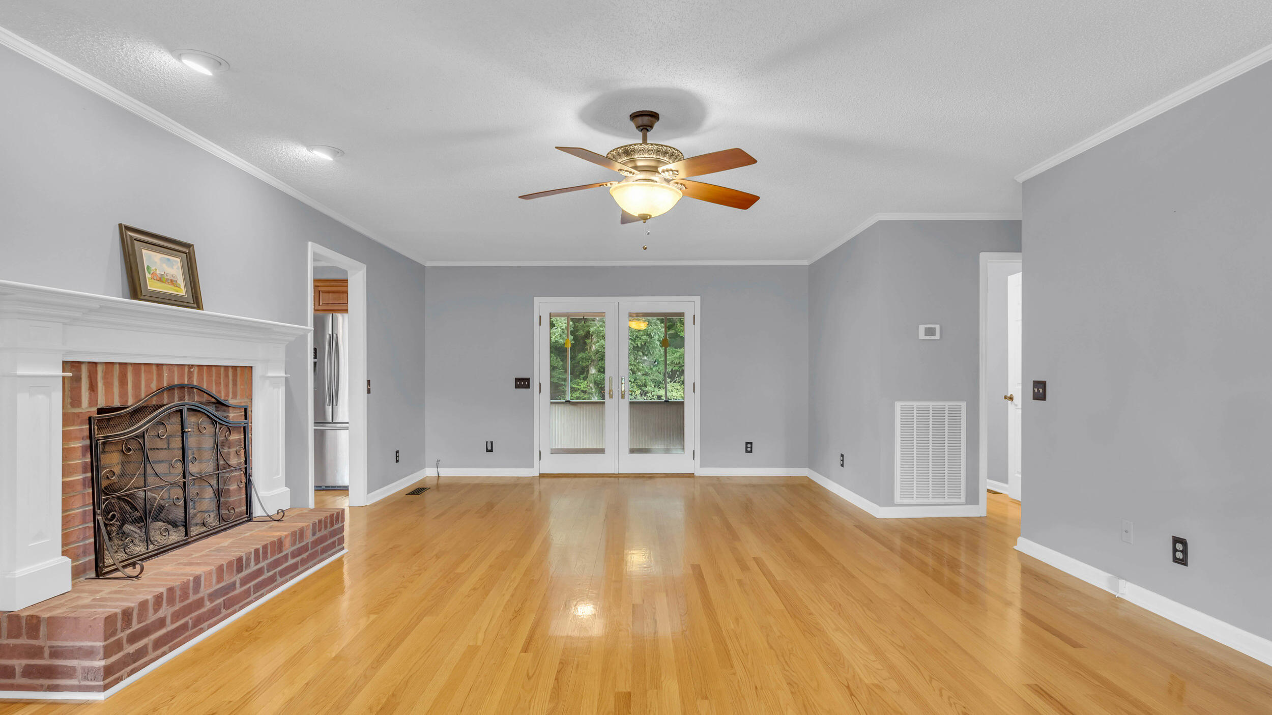 3046 Hawthorne Street Athens, TN 37303 - Photo 5 of 43 3046 Hawthorne St-10