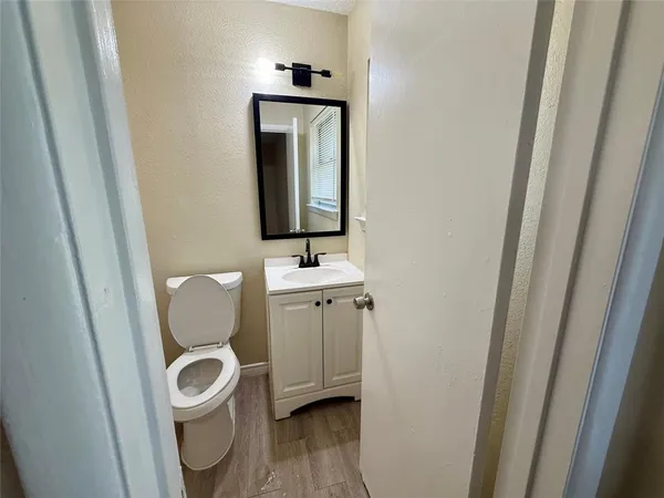 $1,695 | 2603 Foxcroft Circle, Denton, TX 76209