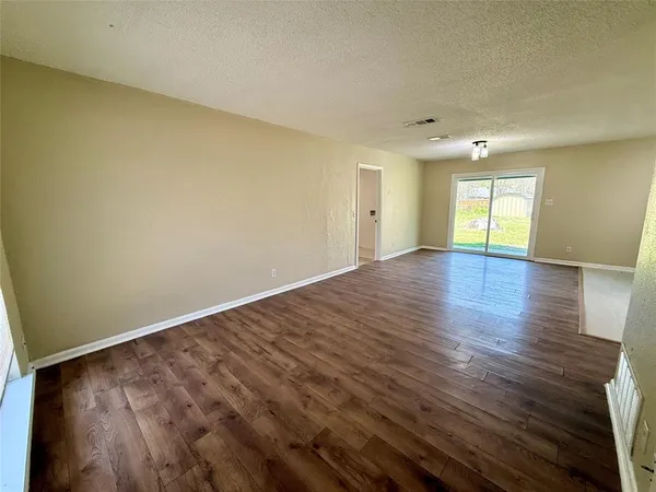 $1,695 | 2603 Foxcroft Circle, Denton, TX 76209