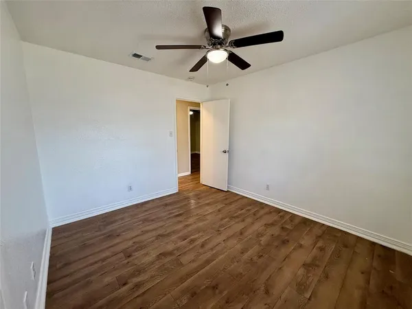 $1,695 | 2603 Foxcroft Circle, Denton, TX 76209