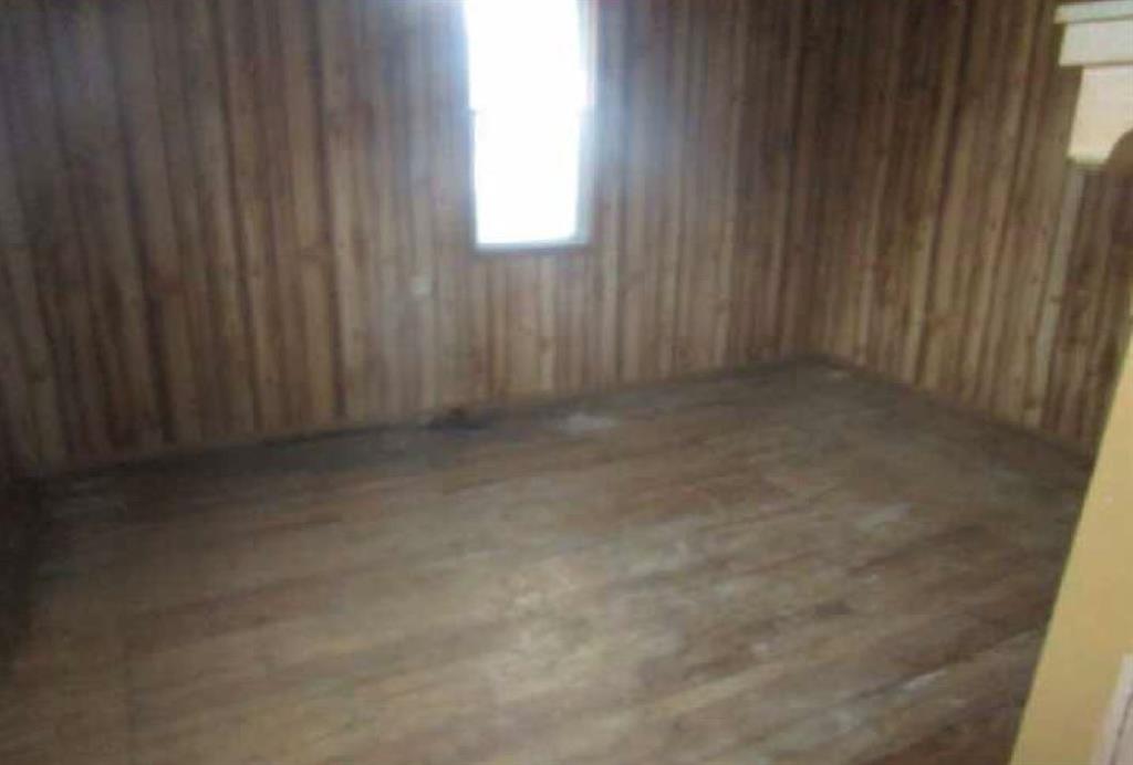 839 Jacoby Road Harwick, PA 15049 - Photo 9 of 14 a view of a small space