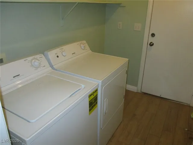 $2,000 | 1052 Country Skies Avenue, Las Vegas, NV 89123