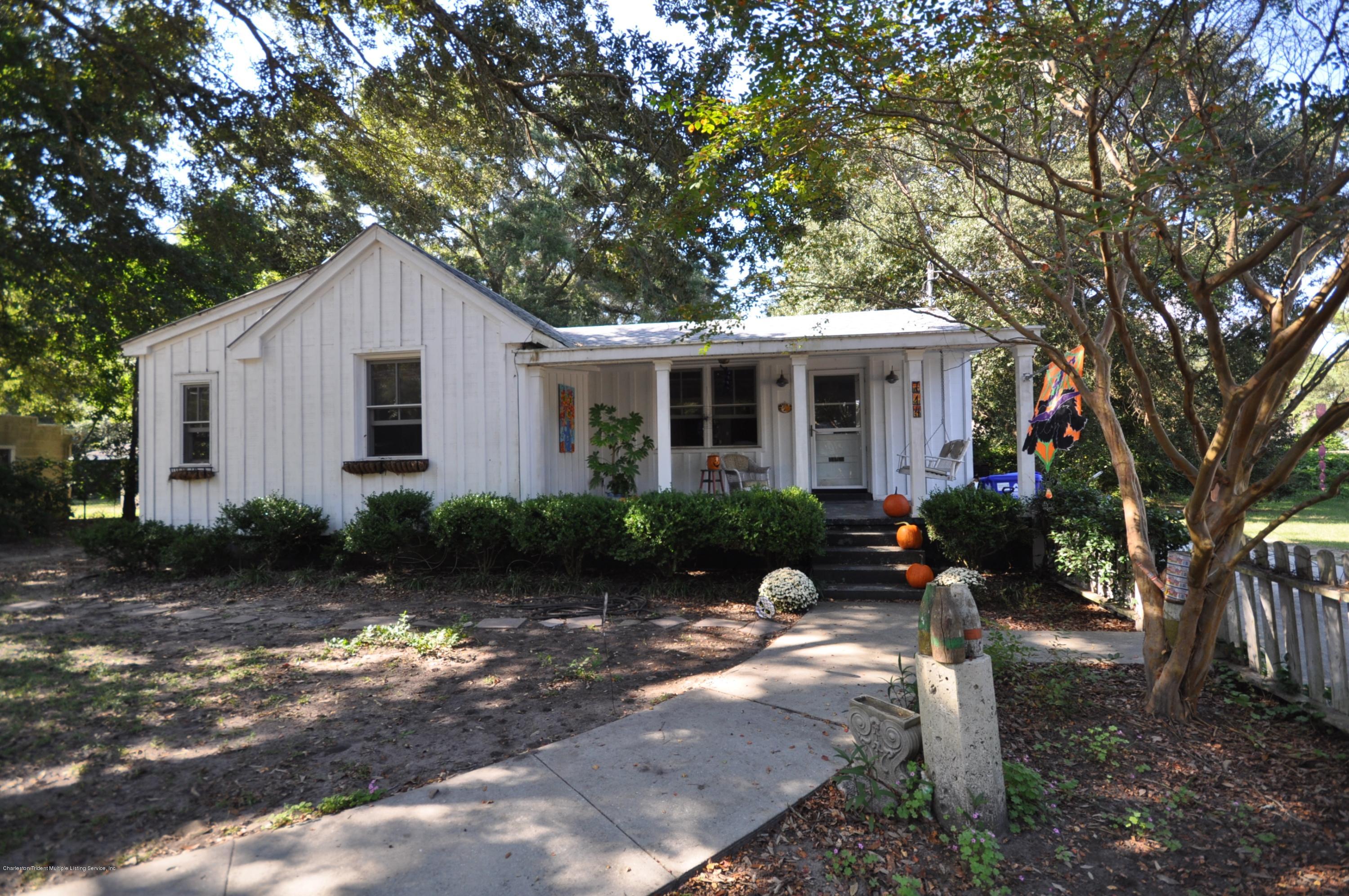 714 Azalea Street Mount Pleasant, SC 29464 - Photo 1 of 14 DSC_3400