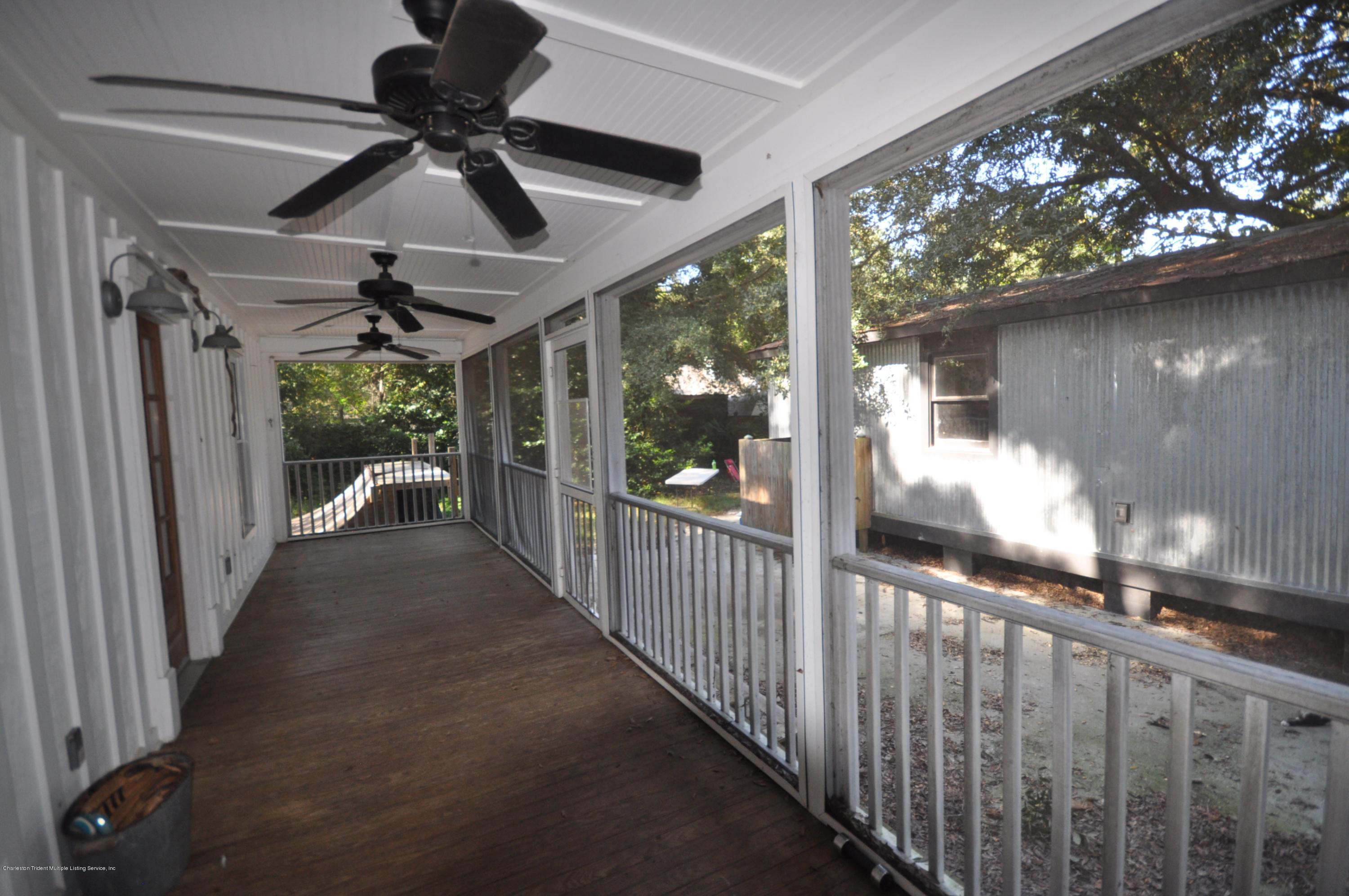 714 Azalea Street Mount Pleasant, SC 29464 - Photo 11 of 14 DSC_3414