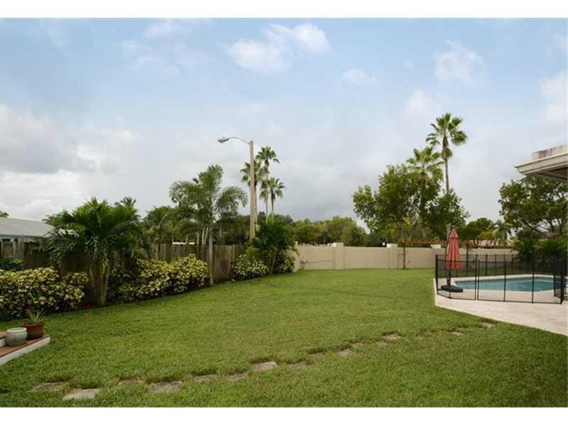 9938 Northwest 42nd Court Sunrise, FL 33351 - Photo 19 of 19 Exterior Front