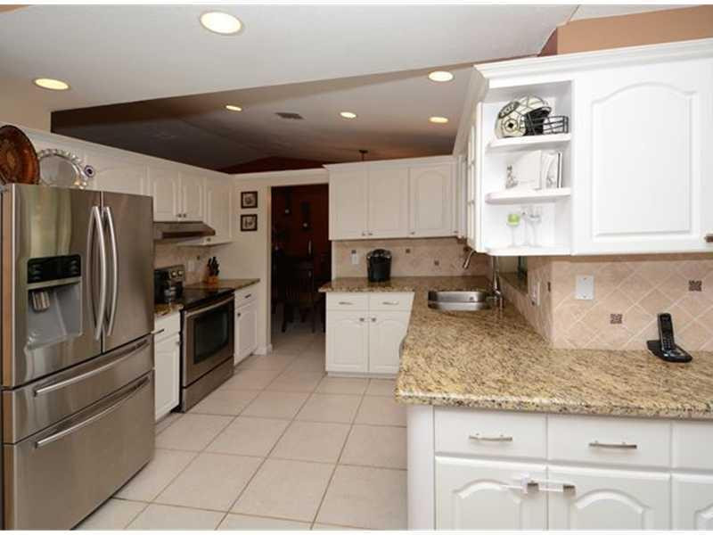 9938 Northwest 42nd Court Sunrise, FL 33351 - Photo 7 of 19 Kitchen