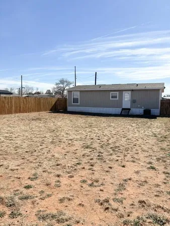 $109,000 | 132 Railroad Avenue, Levelland, TX 79336
