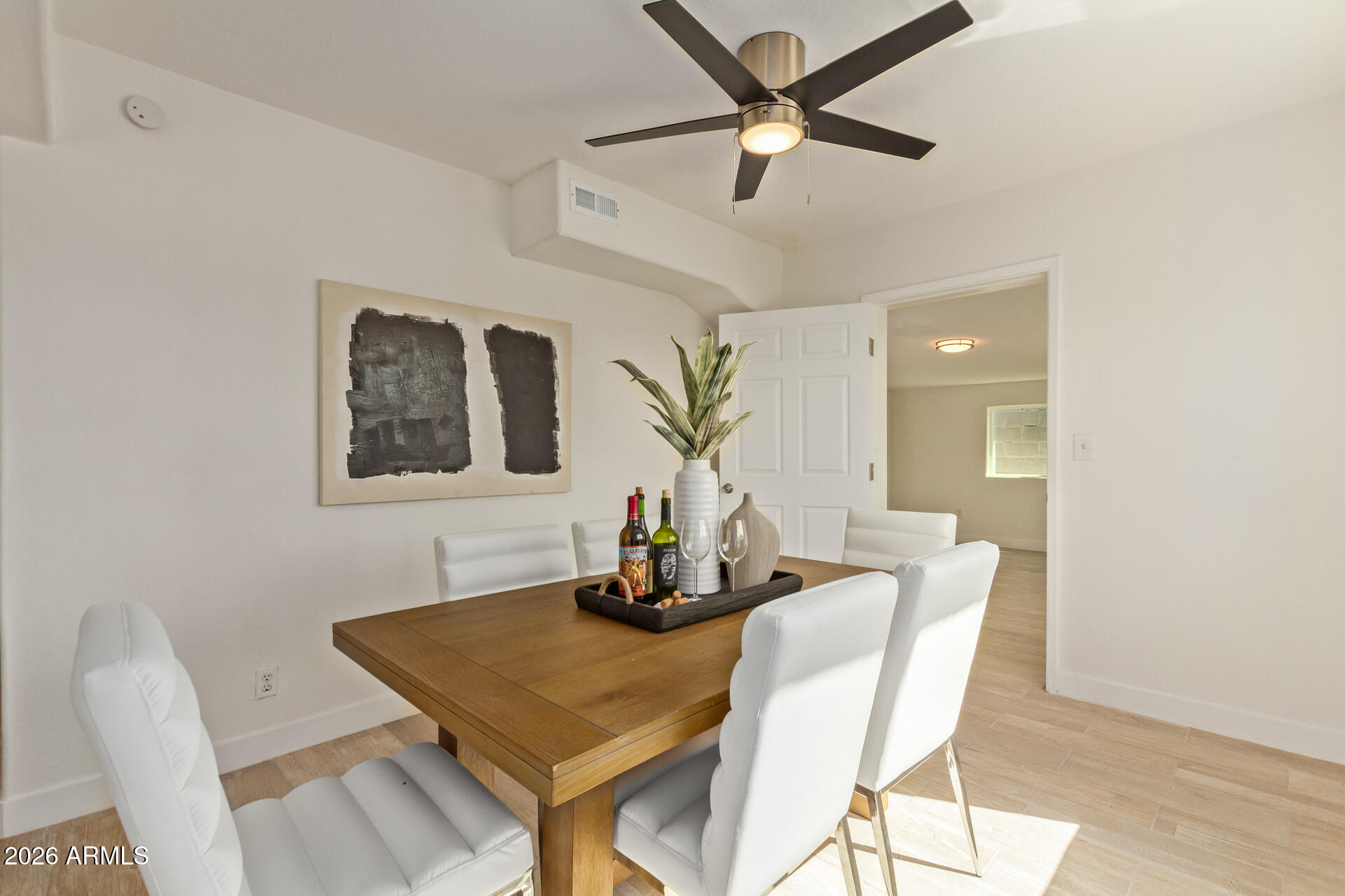 1934 East Monte Vista Road Phoenix, AZ 85006 - Photo 8 of 40