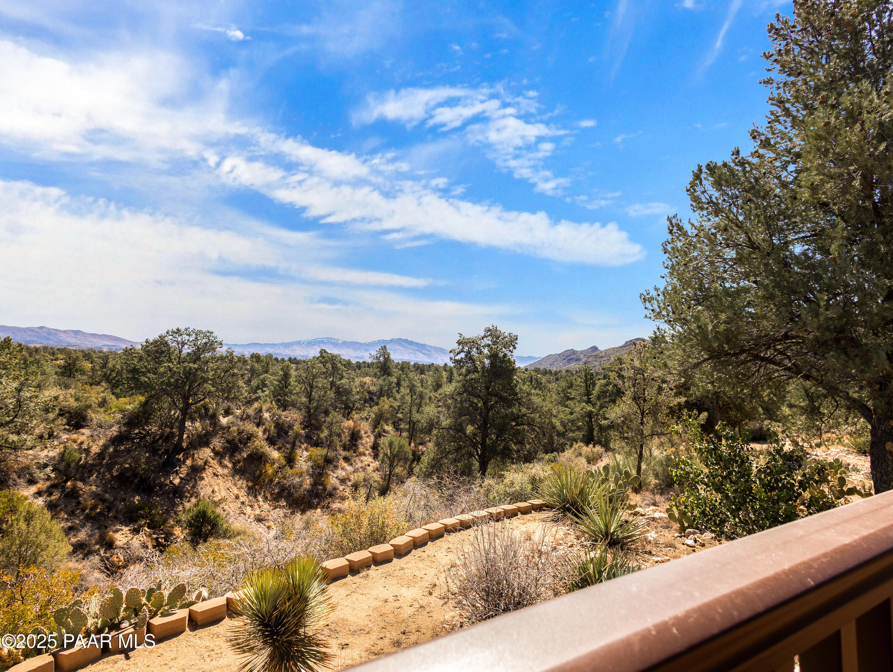 15555 South Middle Ridge Kirkland, AZ 86332 - Photo 13 of 63 15555 S Middle Ridge Rd-37