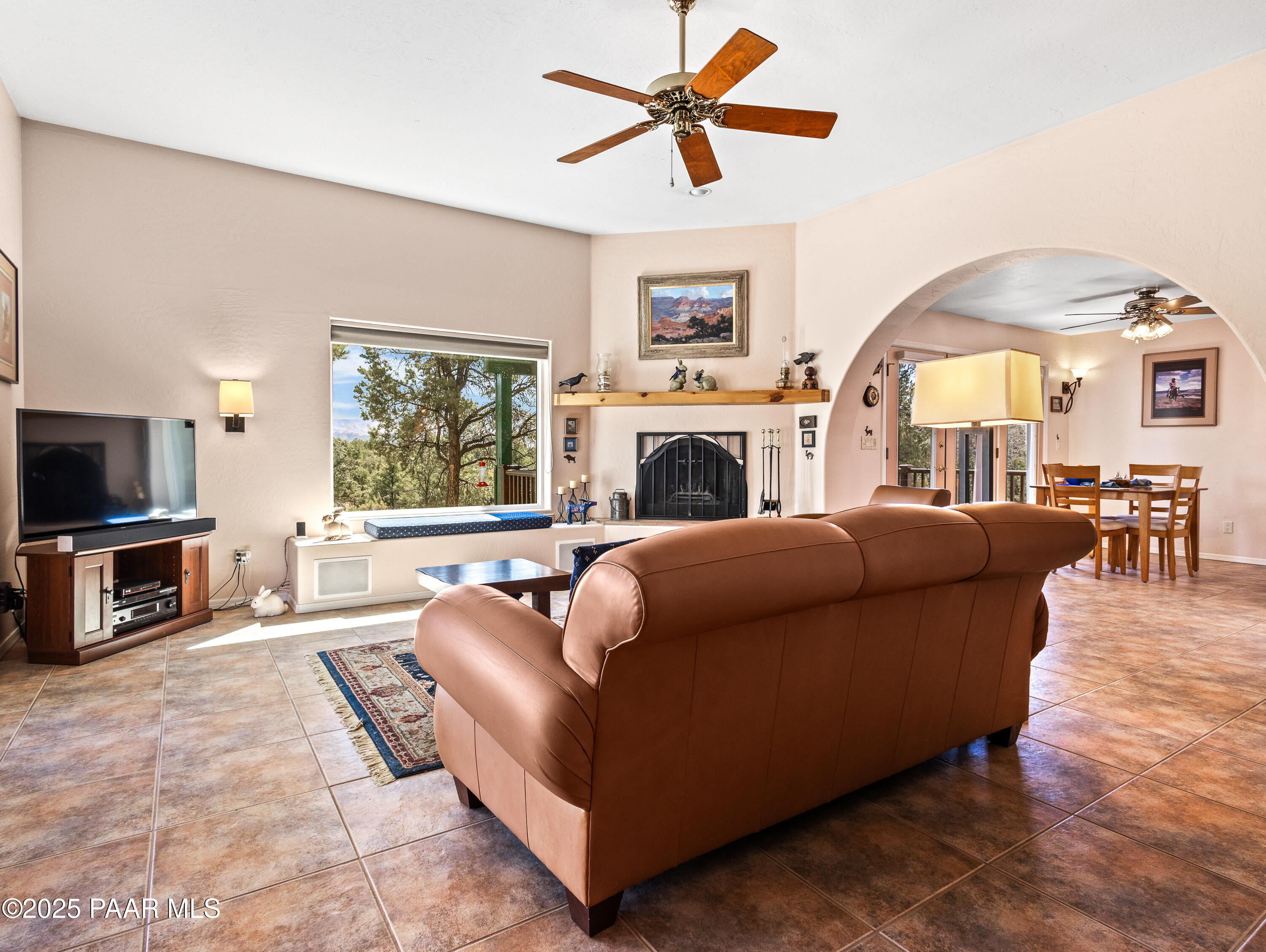 15555 South Middle Ridge Kirkland, AZ 86332 - Photo 3 of 63 15555 S Middle Ridge Rd-49