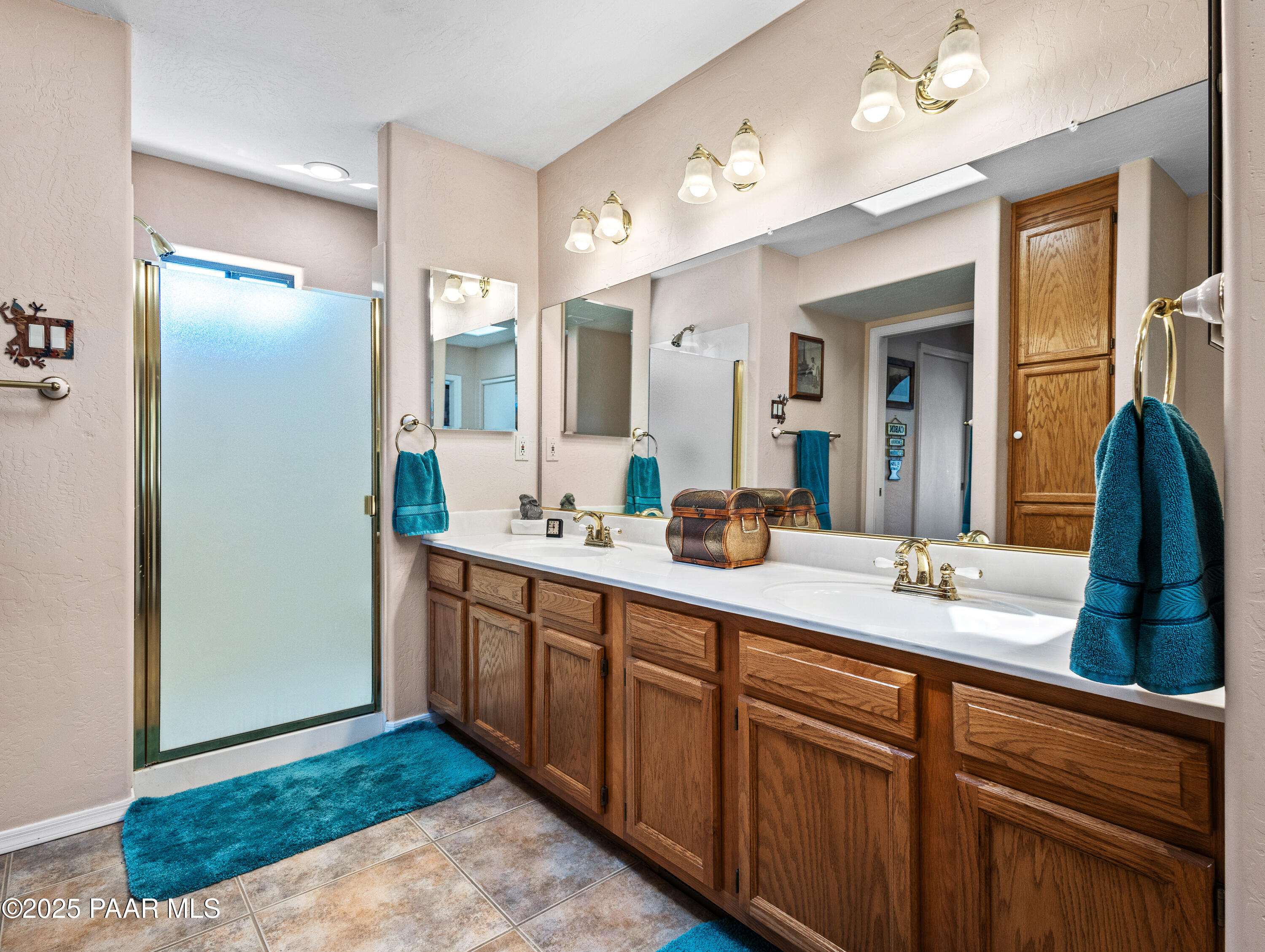 15555 South Middle Ridge Kirkland, AZ 86332 - Photo 33 of 63 15555 S Middle Ridge Rd-57