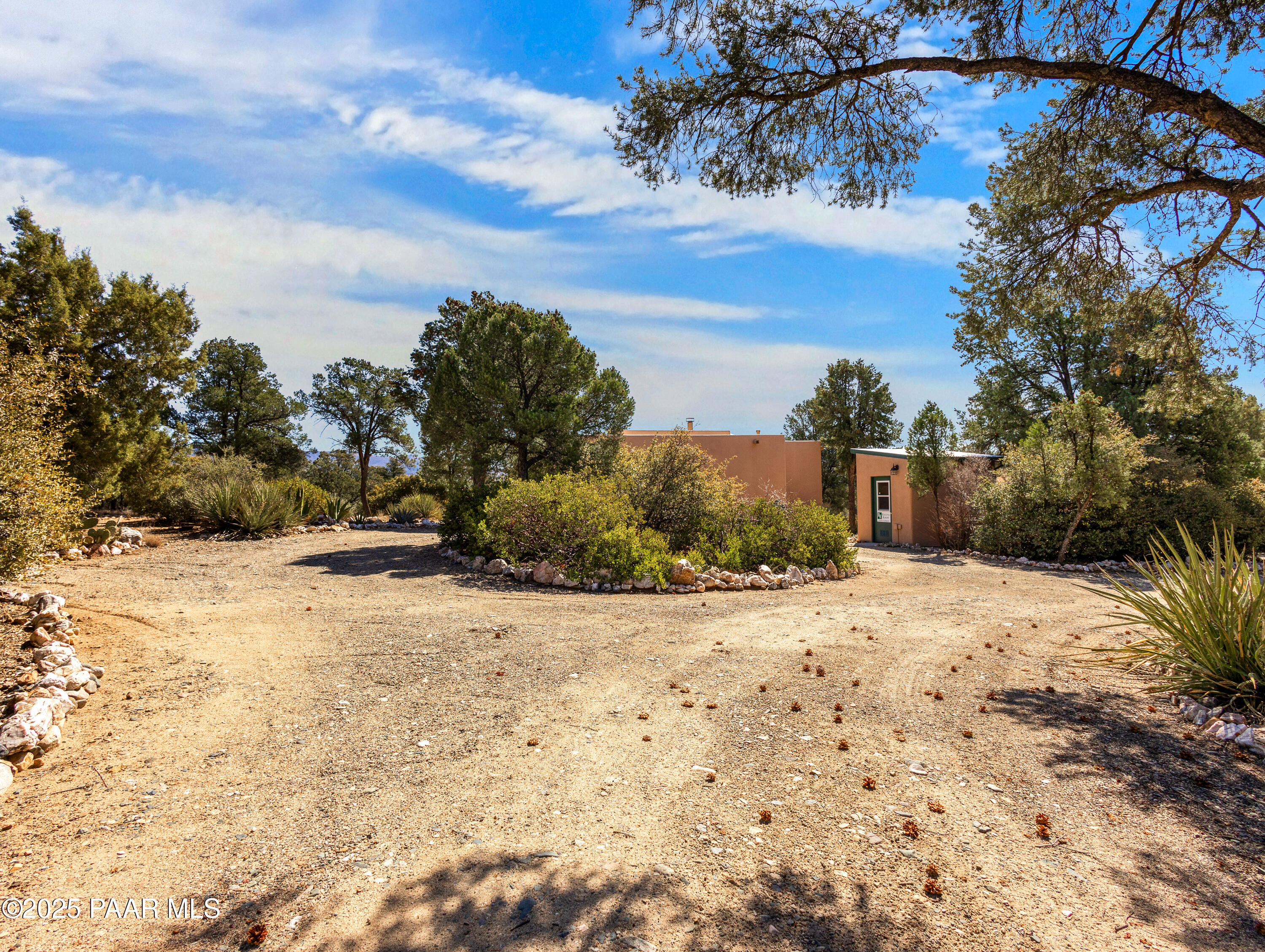 15555 South Middle Ridge Kirkland, AZ 86332 - Photo 49 of 63 15555 S Middle Ridge Rd-22