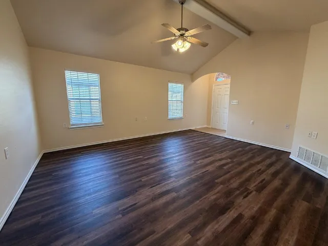 $1,650 | 9910 Weatherford Avenue, Lubbock, TX 79423