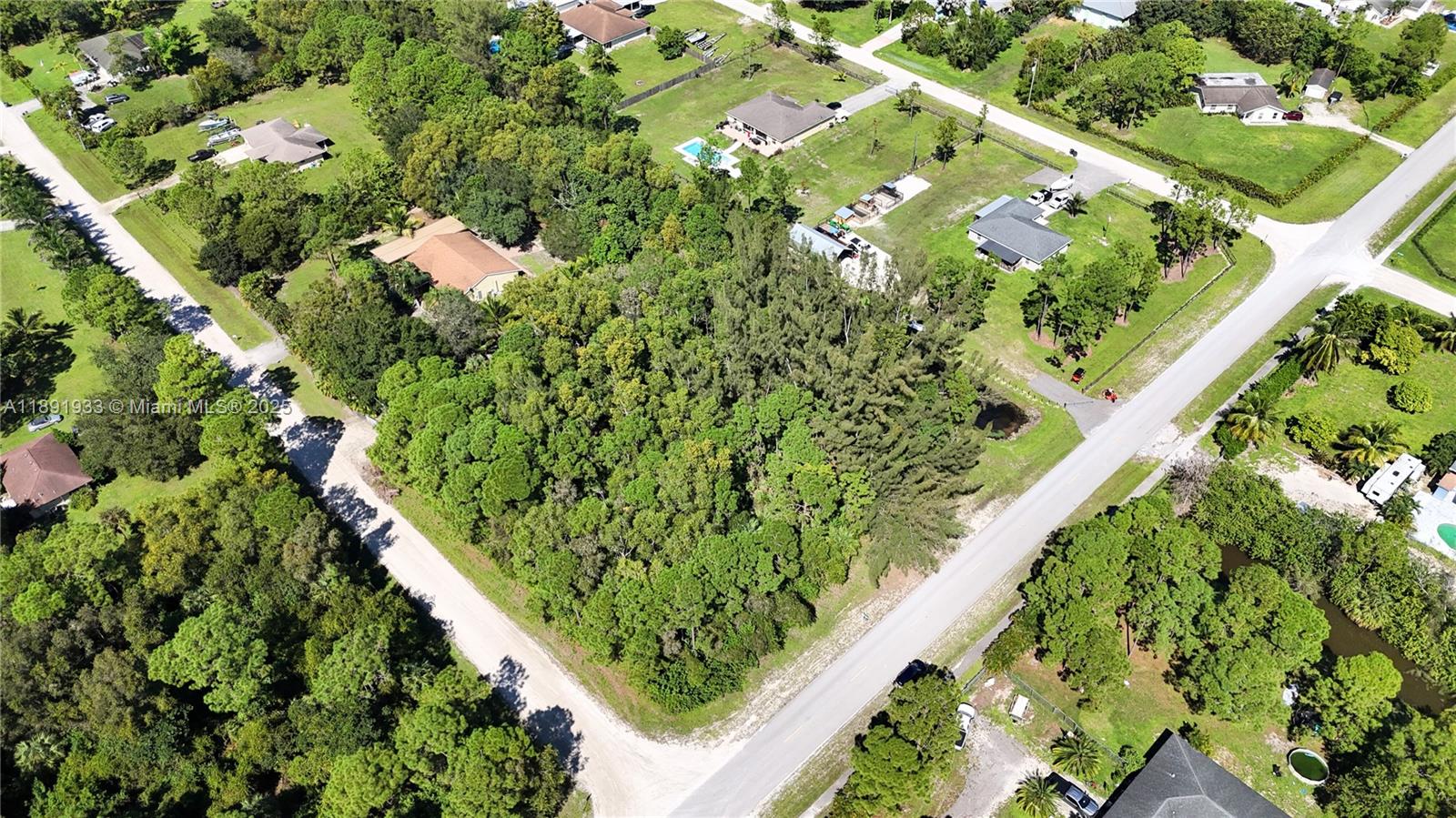 42 42nd Road North Loxahatchee, FL 33470 - Photo 1 of 19 Gallery Image 1
