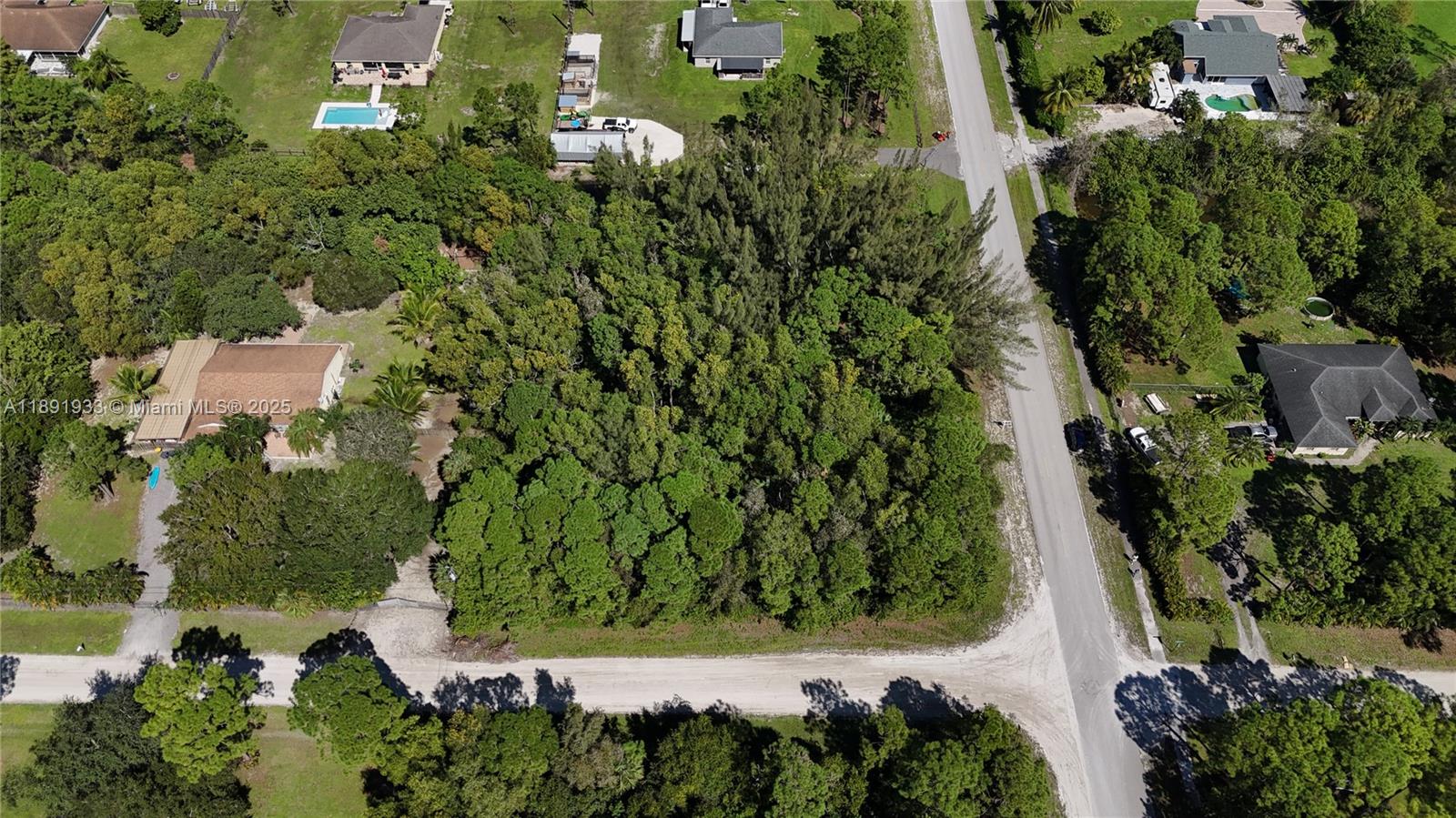 42 42nd Road North Loxahatchee, FL 33470 - Photo 6 of 19 Gallery Image 6