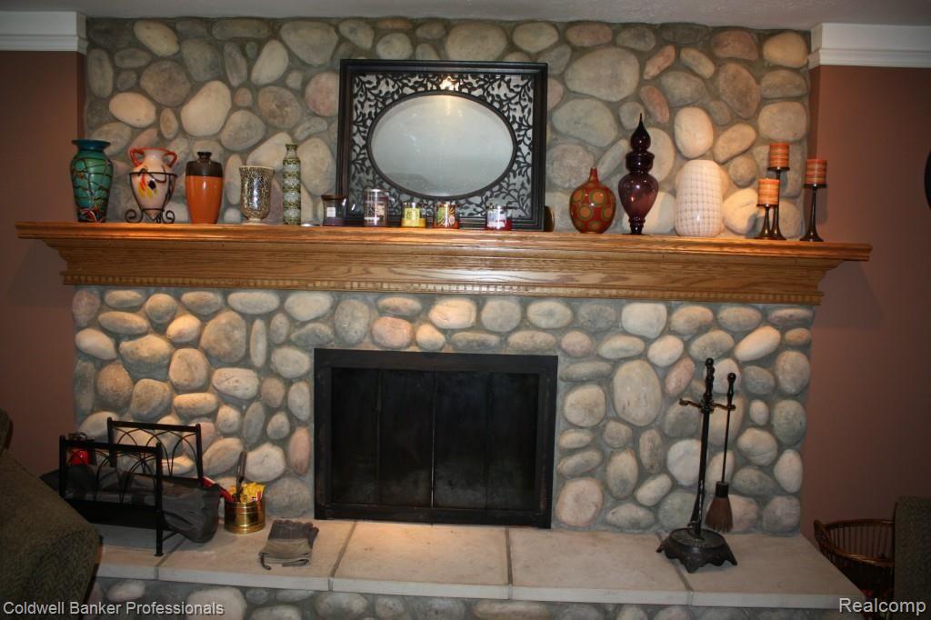 2862 Powderhorn Ridge Road Rochester, MI 48309 - Photo 13 of 19 IMG_9982.jpg