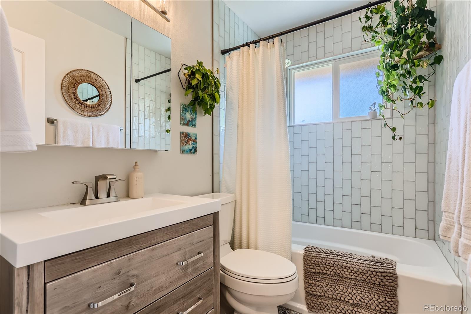 6860 Ruth Way Denver, CO 80221 - Photo 12 of 25 Gallery Image 12