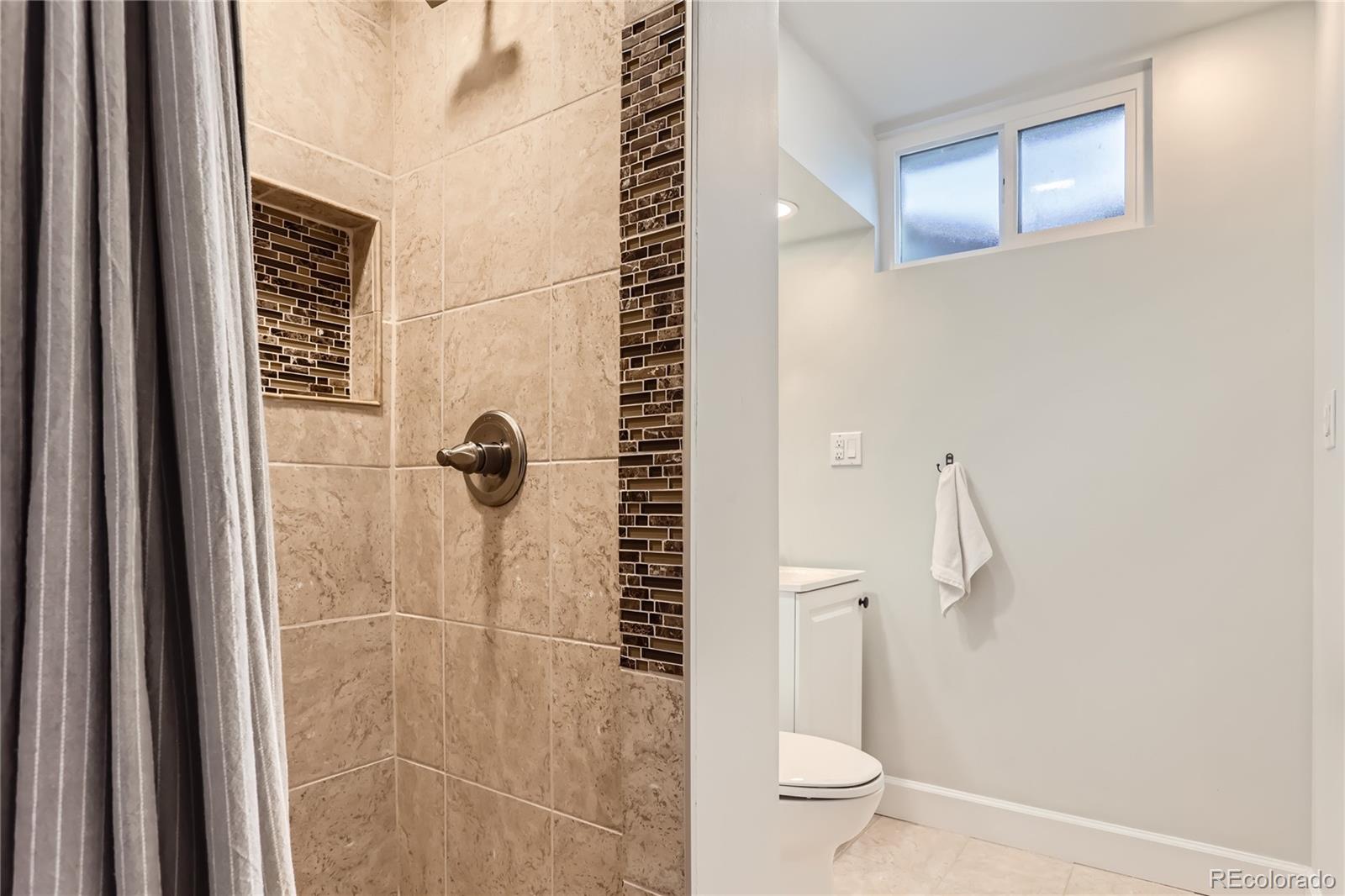 6860 Ruth Way Denver, CO 80221 - Photo 18 of 25 Gallery Image 18