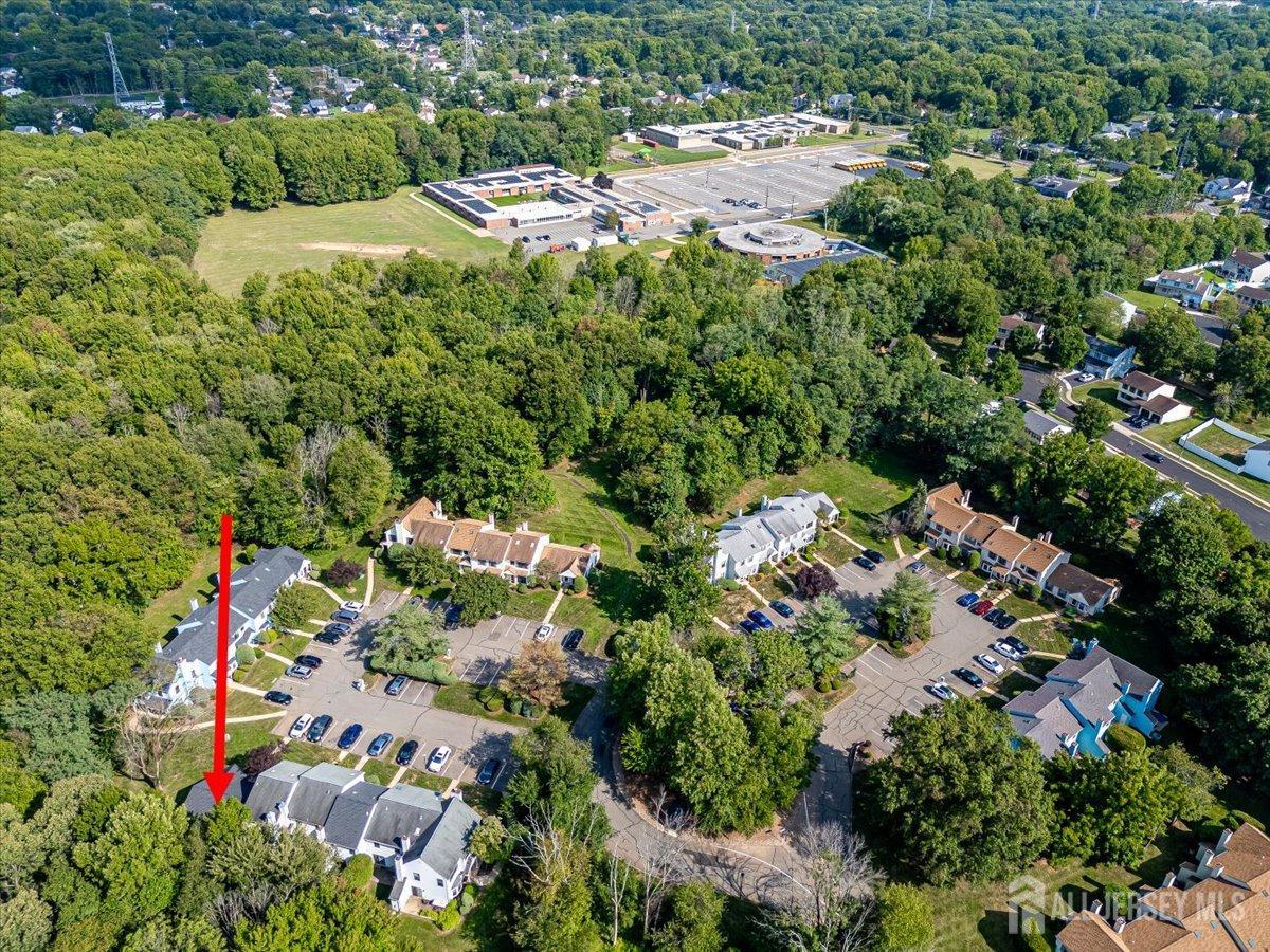 706 Maplecrest Road Edison, NJ 08820 - Photo 7 of 34 a view of a city