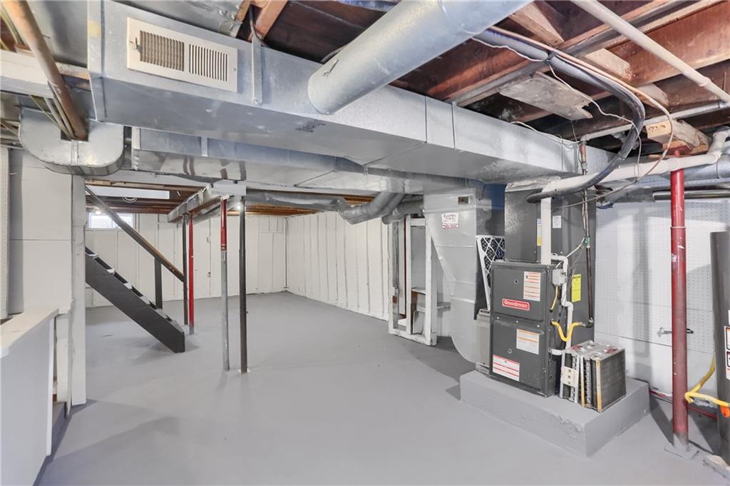 457 East Crestview Drive Transfer, PA 16154 - Photo 24 of 35 a view of an empty room with stairs