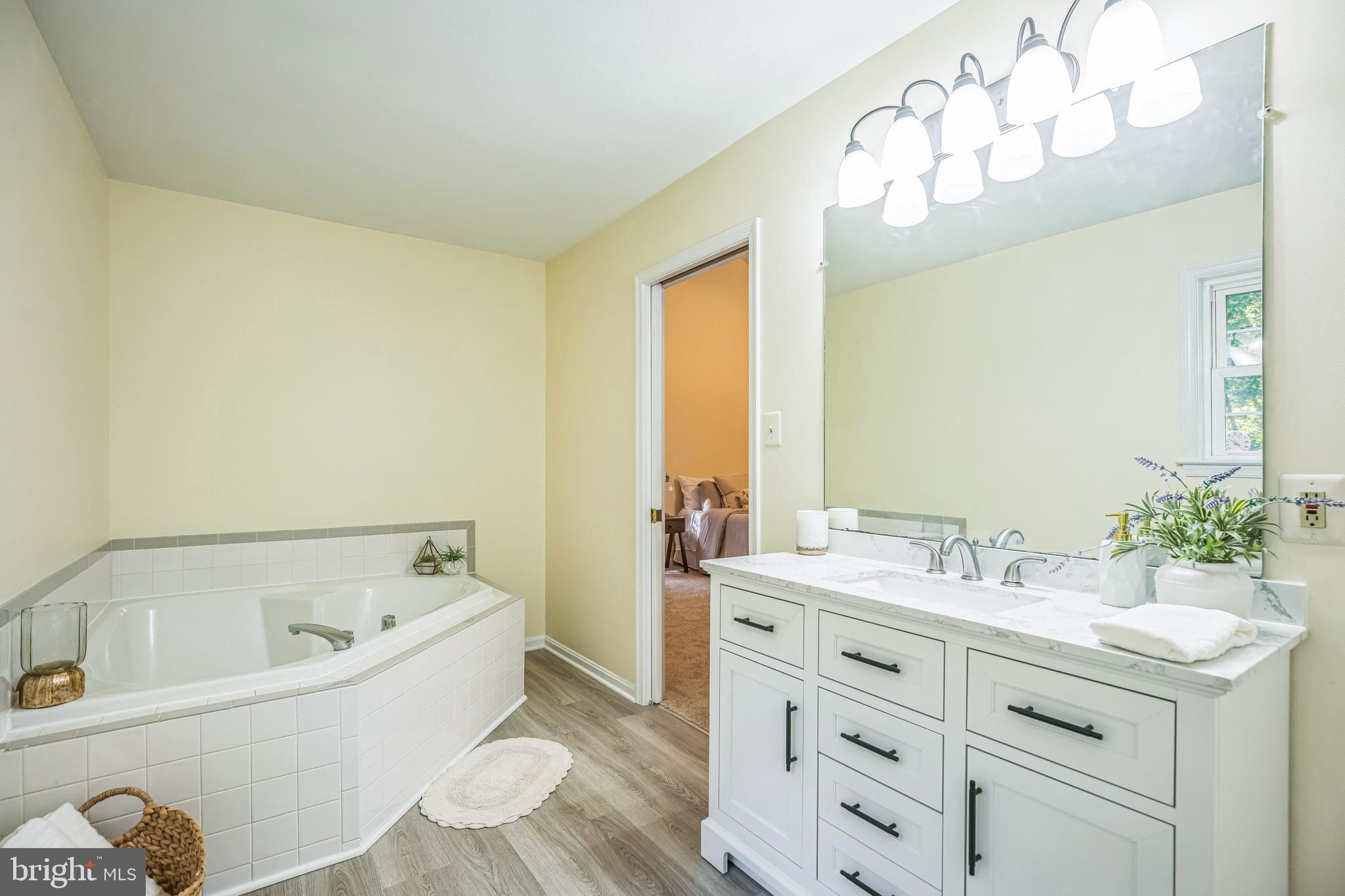 815 Barstow Road Prince Frederick, MD 20678 - Photo 28 of 54 Primary Suite