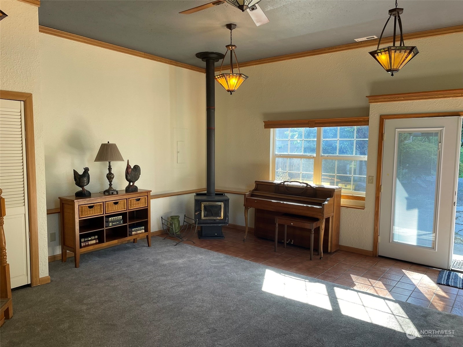 18432 Albany Street Southwest Rochester, WA 98579 - Photo 15 of 40