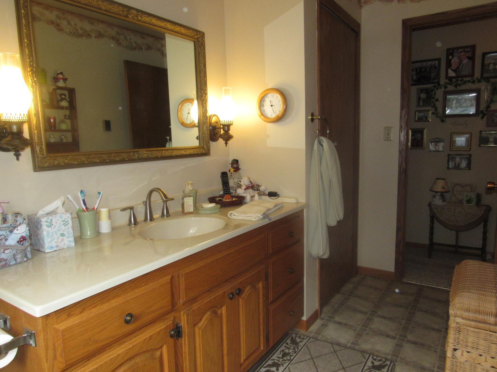 407 Park Street Fulda, MN 56131 - Photo 24 of 32