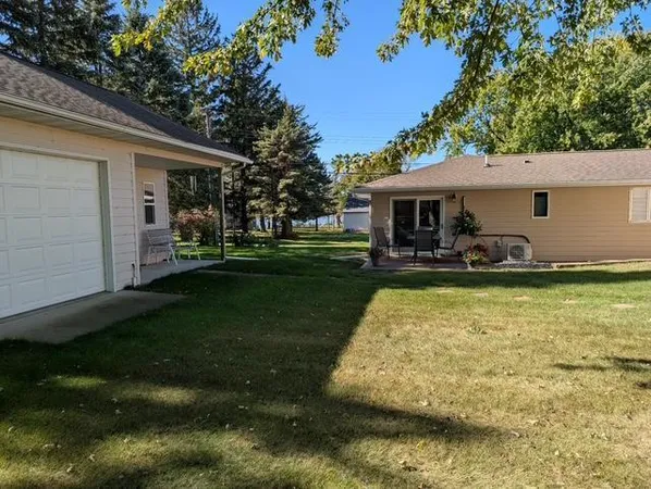 $324,500 | 407 Park Street, Fulda, MN 56131