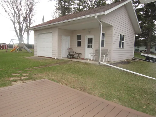 $324,500 | 407 Park Street, Fulda, MN 56131