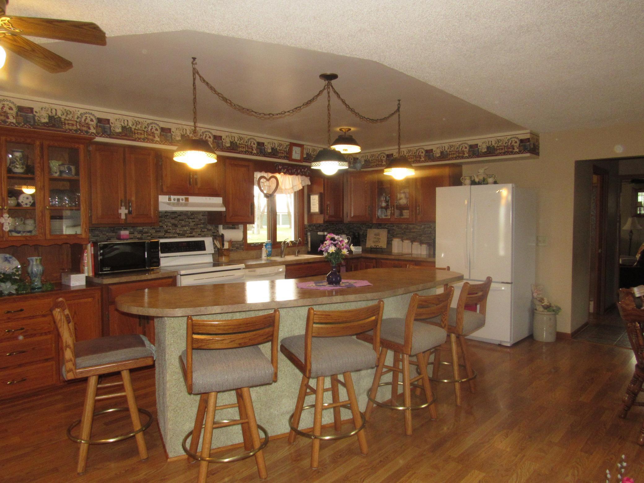 407 Park Street Fulda, MN 56131 - Photo 9 of 32