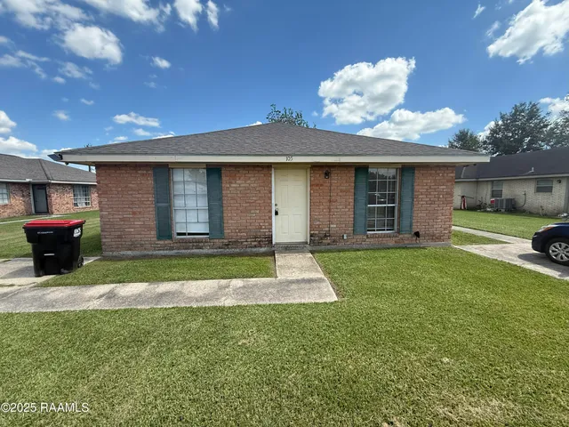 $1,250 | 105 Lord Boulevard, Lafayette, LA 70503