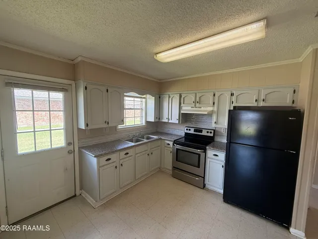 $1,250 | 105 Lord Boulevard, Lafayette, LA 70503