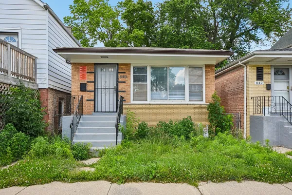 $175,000 | 840 East 89th Street, Chicago, IL 60619