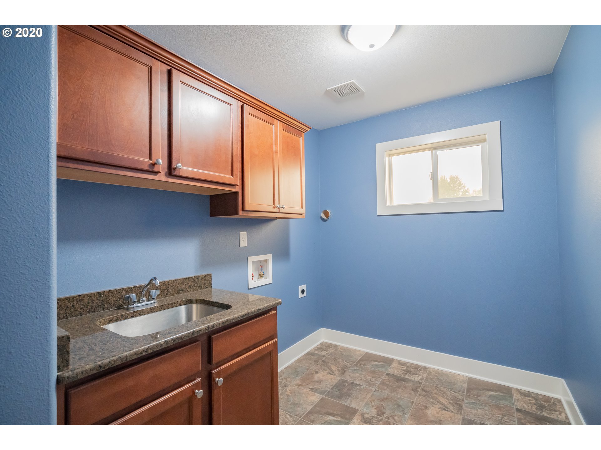 2507 Northeast 174th Street Ridgefield, WA 98642 - Photo 23 of 32