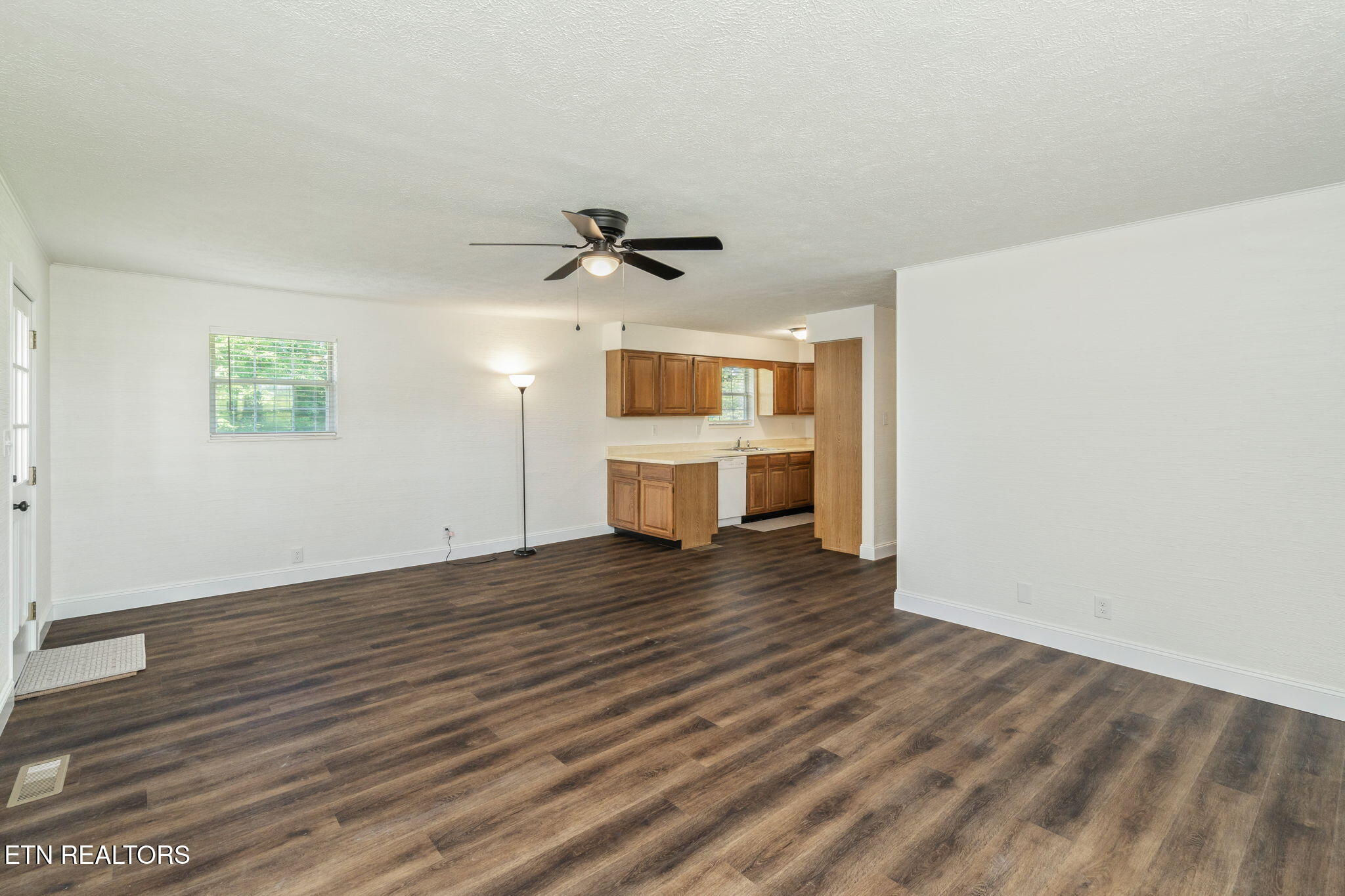 8107 Conner Road Powell, TN 37849 - Photo 12 of 37 10-web-or-mls-8107 Conner Road-11