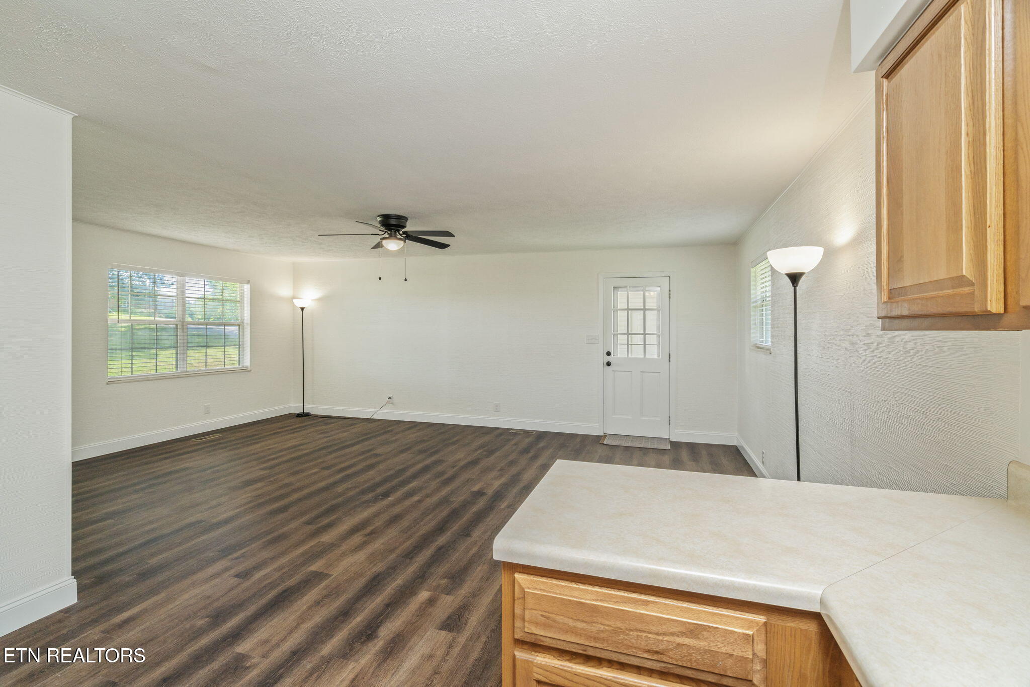 8107 Conner Road Powell, TN 37849 - Photo 15 of 37 15-web-or-mls-8107 Conner Road-16