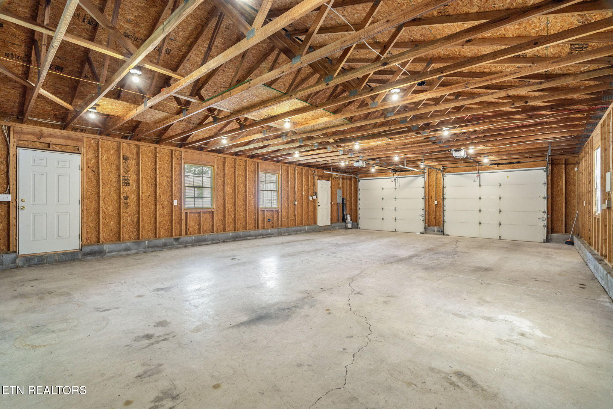 8107 Conner Road Powell, TN 37849 - Photo 28 of 37 30-web-or-mls-8107 Conner Road-31