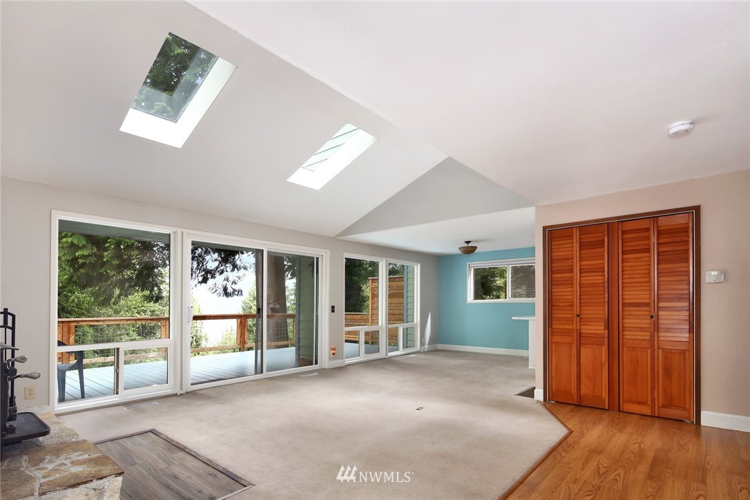 73 Grand View Lane Bellingham, WA 98229 - Photo 3 of 40 Gallery Image 3