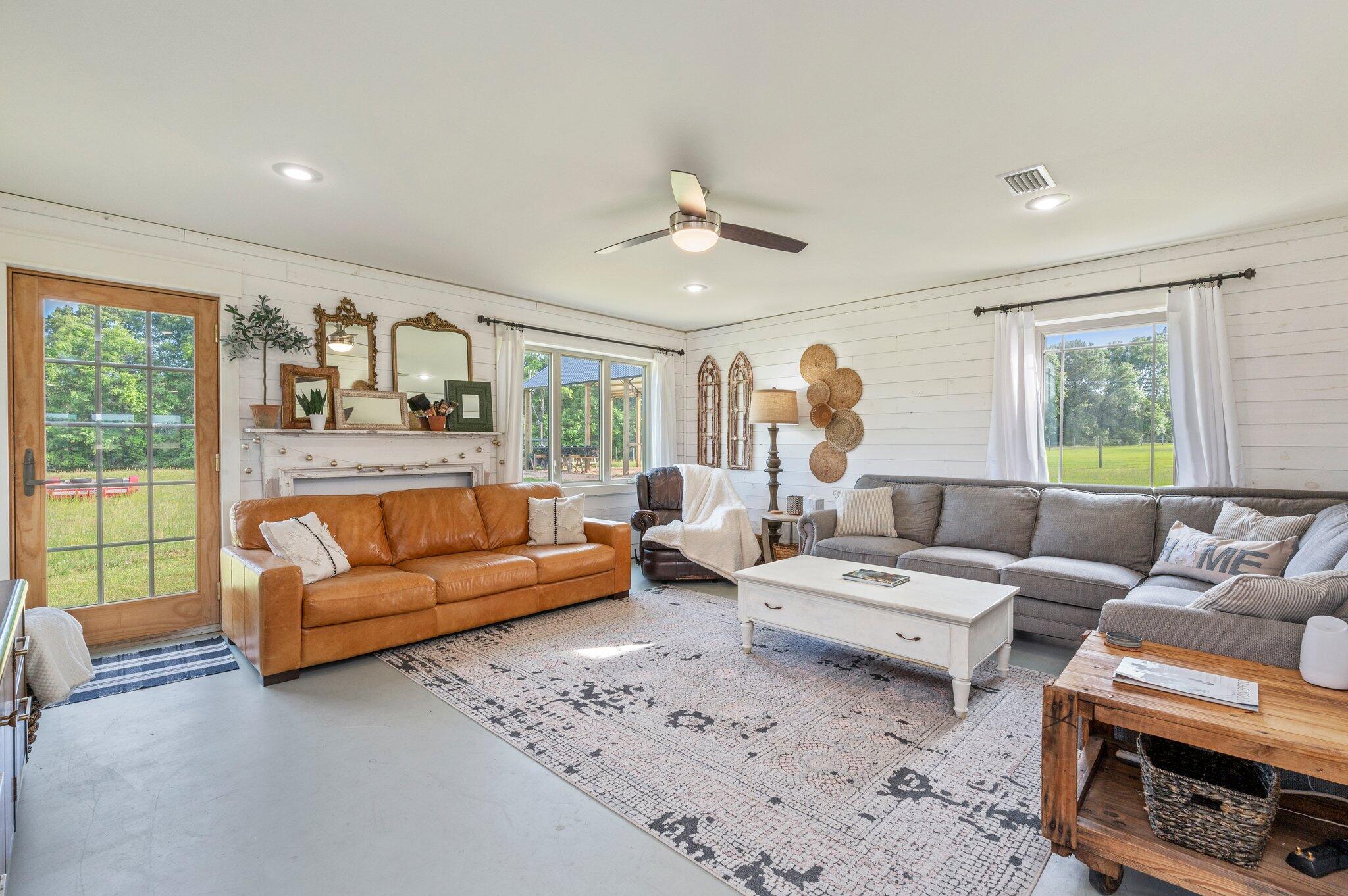 6201 Holloway Road Baker, FL 32531 - Photo 13 of 63