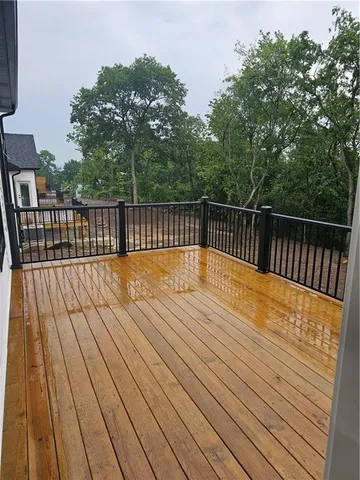 $1,950 | 816 South 10th Street, New Stanton, PA 15672