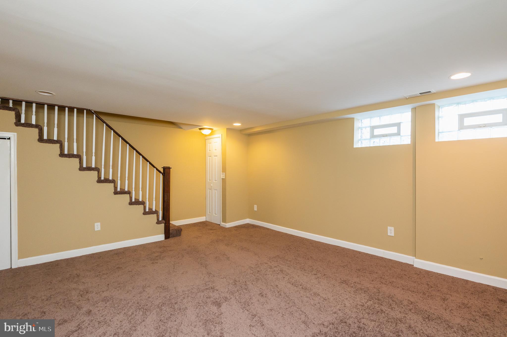 1667 Northbourne Road Baltimore, MD 21239 - Photo 33 of 47