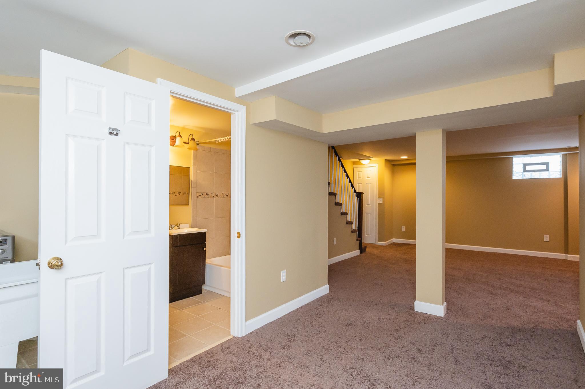 1667 Northbourne Road Baltimore, MD 21239 - Photo 37 of 47
